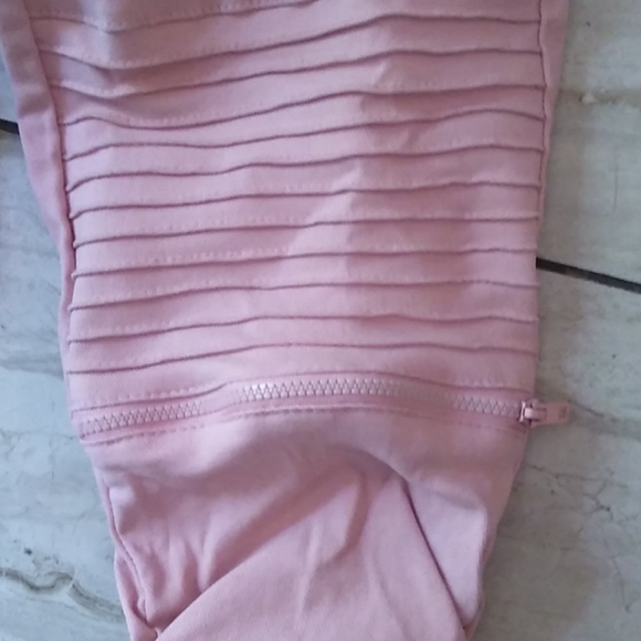 Summer pink scrunchie pants - Picture 2 of 6